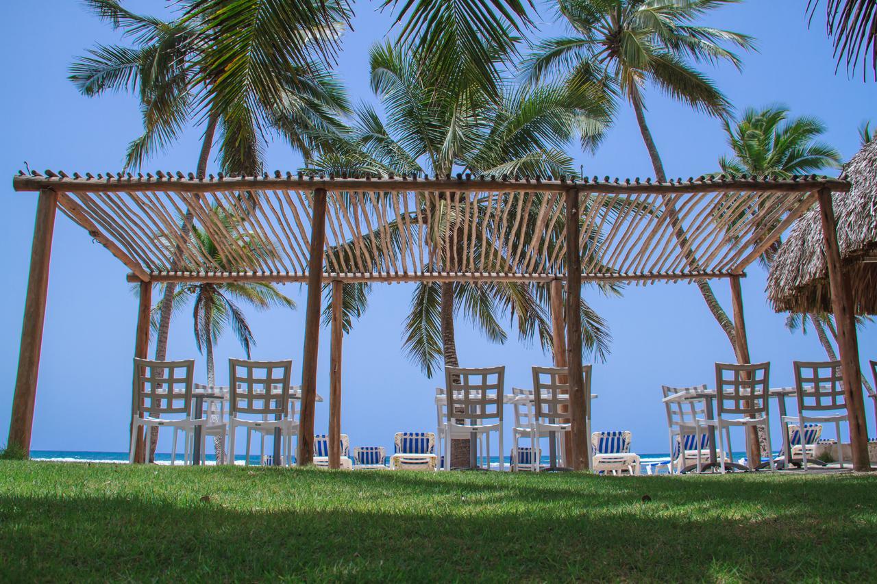 Playa Esmeralda Beach Resort Juan Dolio Bagian luar foto